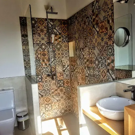 Tias Ii Holiday home